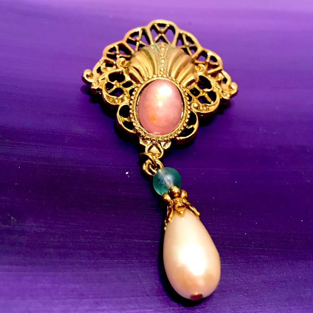 Art Nouveau/ Art Deco Style Brooch Women’s Pin